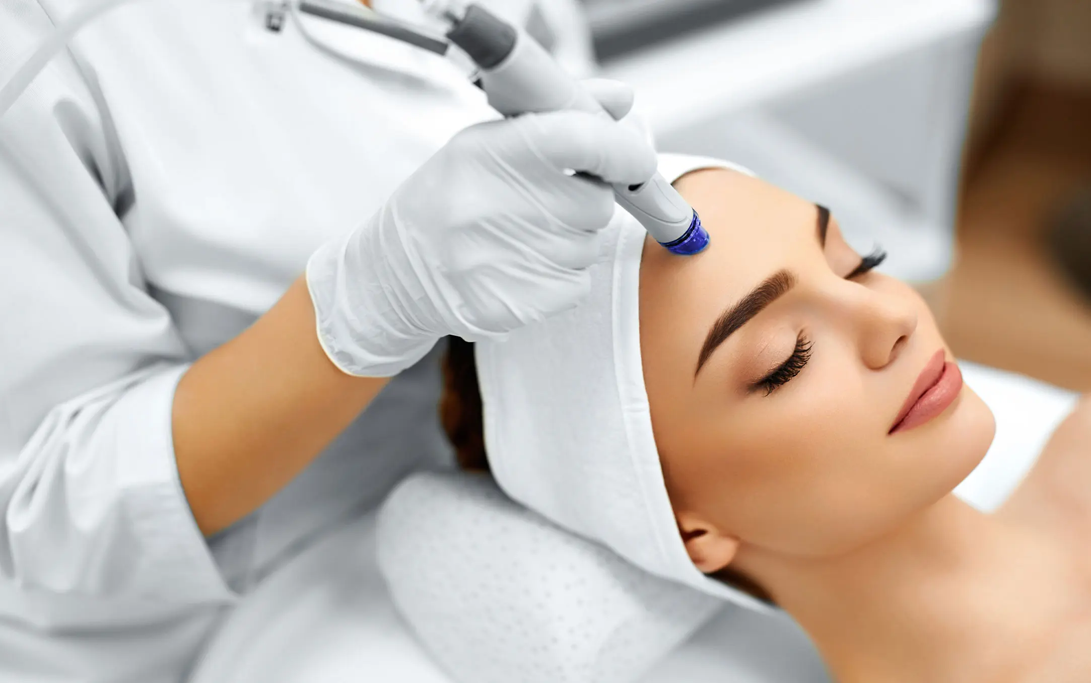 What Is Collagen Lift Therapy and How Can It Help Ageing, Loose Skin Hounslow West?